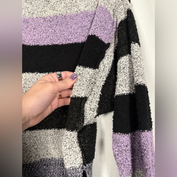 Free People Black Grey Purple Candyland Striped Crop Knit Sweater Size Small - Picture 6 of 8